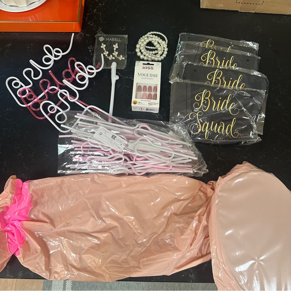 Bridal shower bachelorette party set